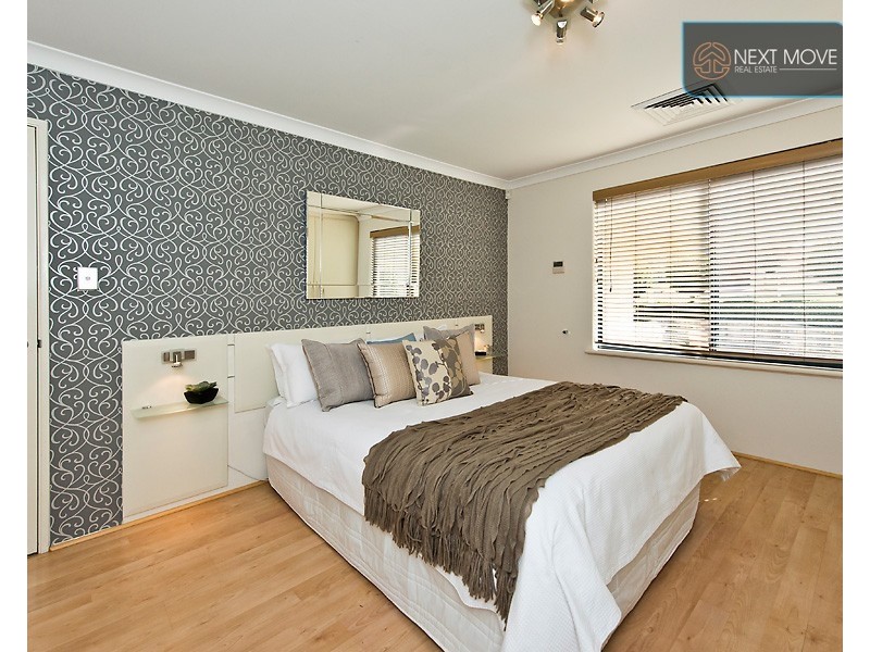 18 Danzil St, Willagee WA 6156