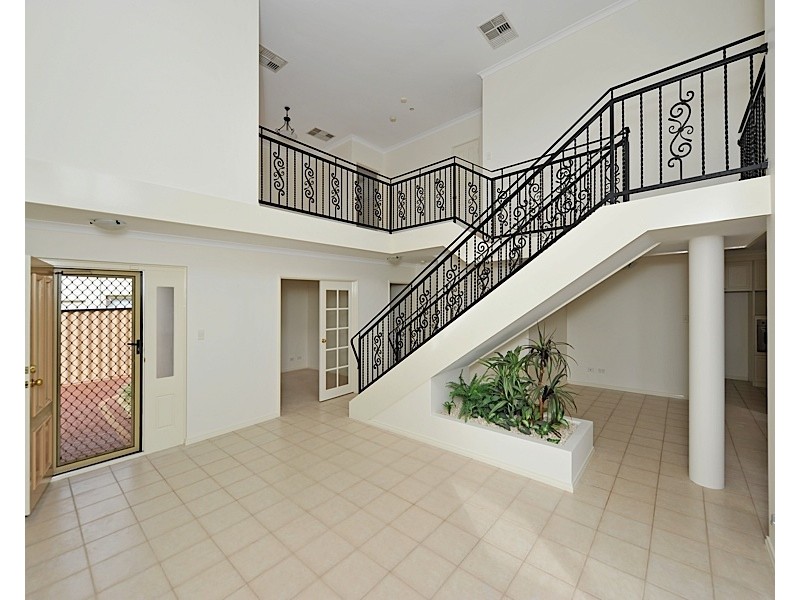 4/45 Anstey Street, South Perth WA 6151