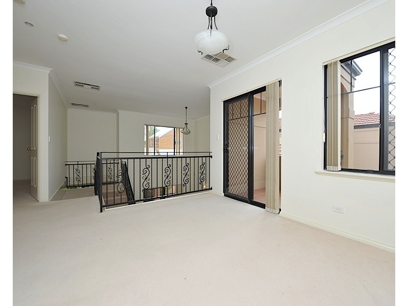 4/45 Anstey Street, South Perth WA 6151