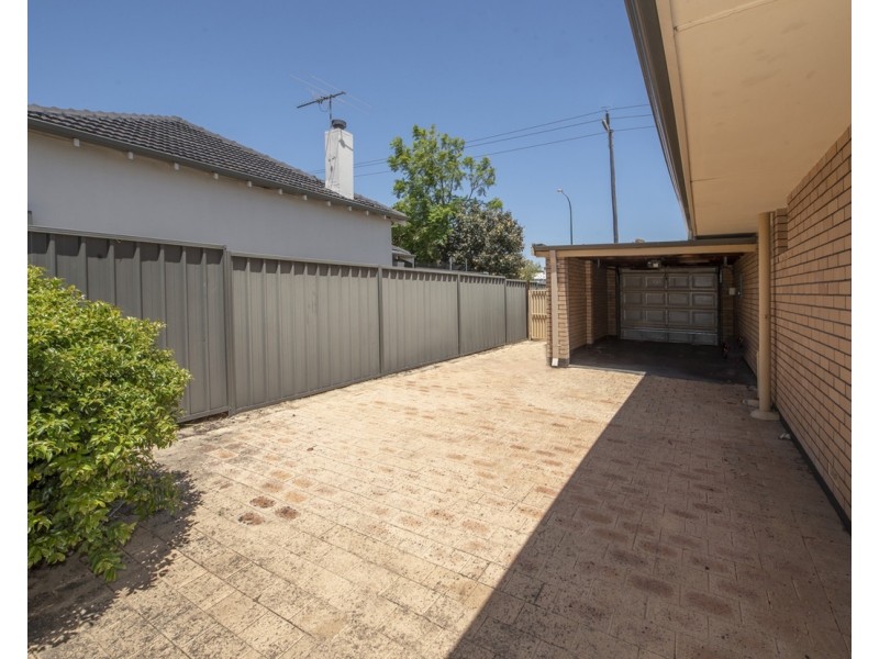 32B Thelma Street, Como WA 6152