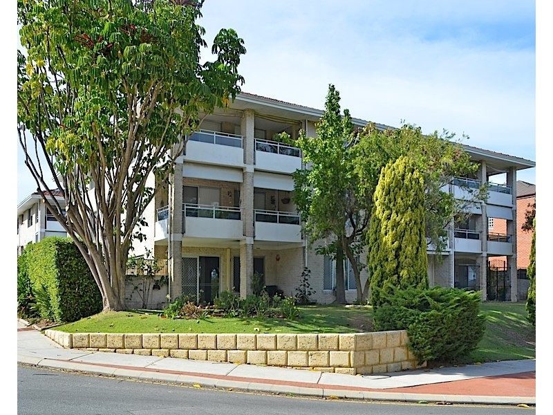 10/5 Clarence Street, South Perth WA 6151