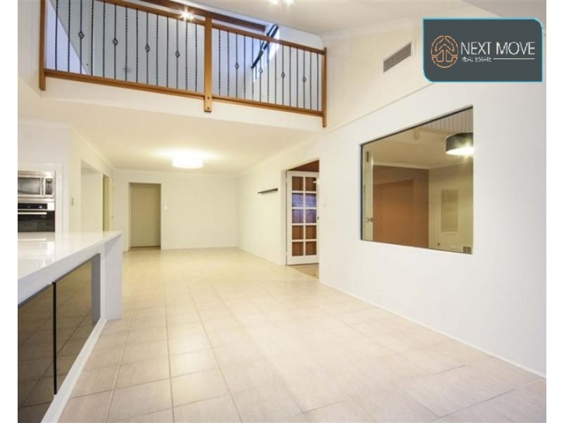 16 Cheshunt Gdns, North Lake WA 6163