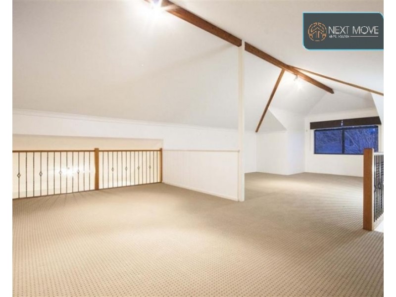 16 Cheshunt Gdns, North Lake WA 6163