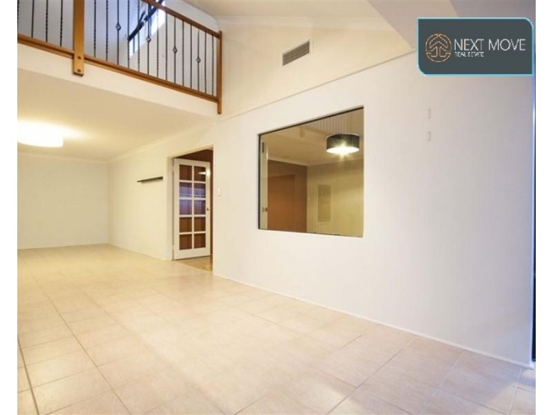 16 Cheshunt Gdns, North Lake WA 6163