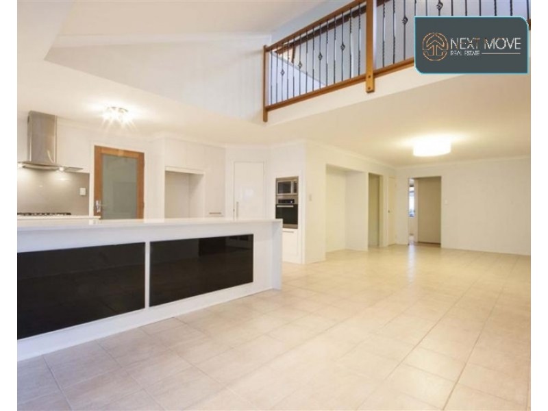 16 Cheshunt Gdns, North Lake WA 6163