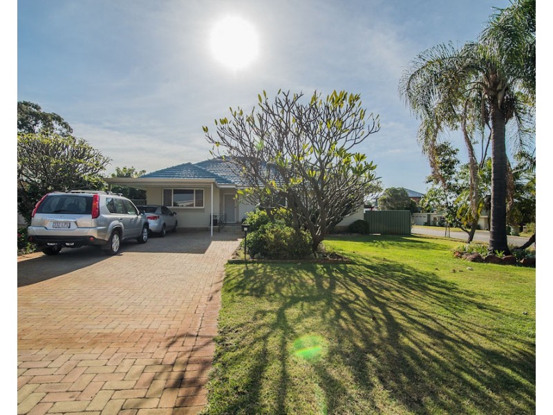 41 Clydesdale Street, Como WA 6152