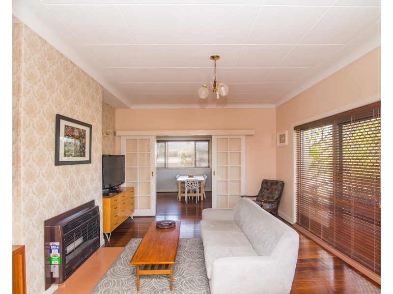 41 Clydesdale Street, Como WA 6152