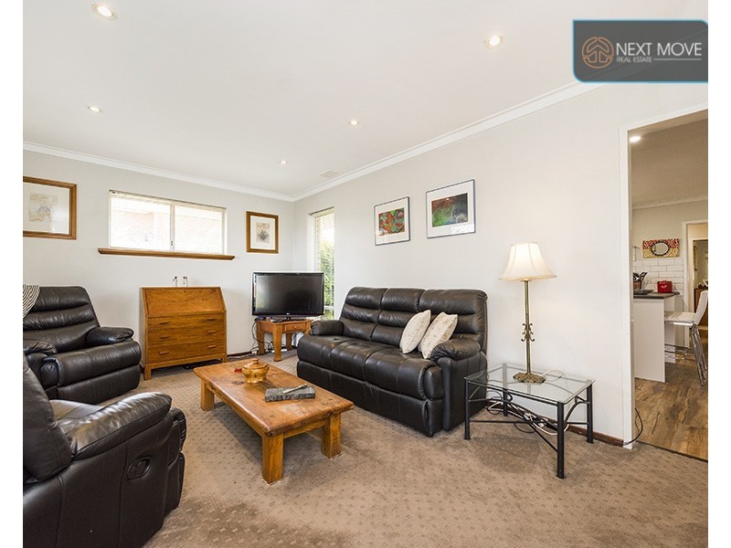 8 Murray Road, Palmyra WA 6157