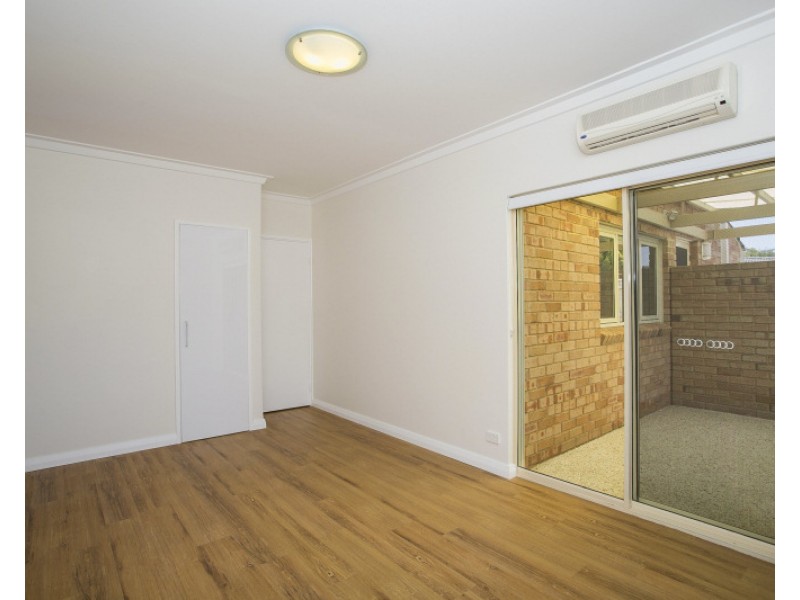 16A Matsen Close, Booragoon WA 6154