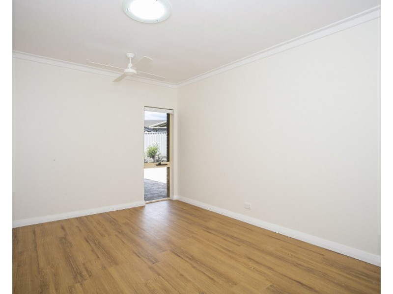 16A Matsen Close, Booragoon WA 6154