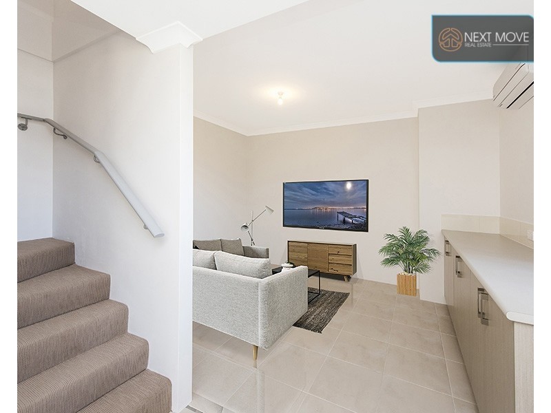 1/19 Purvis St, Hamilton Hill WA 6163