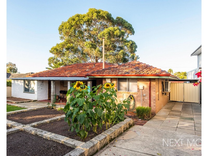 15 Chilton St, Willagee WA 6156