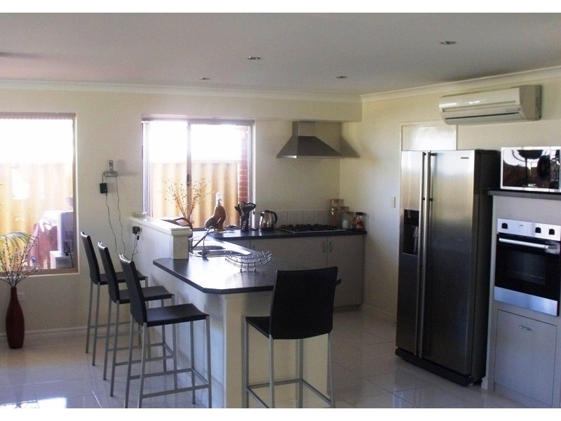 10 Foxton Way, Butler WA 6036