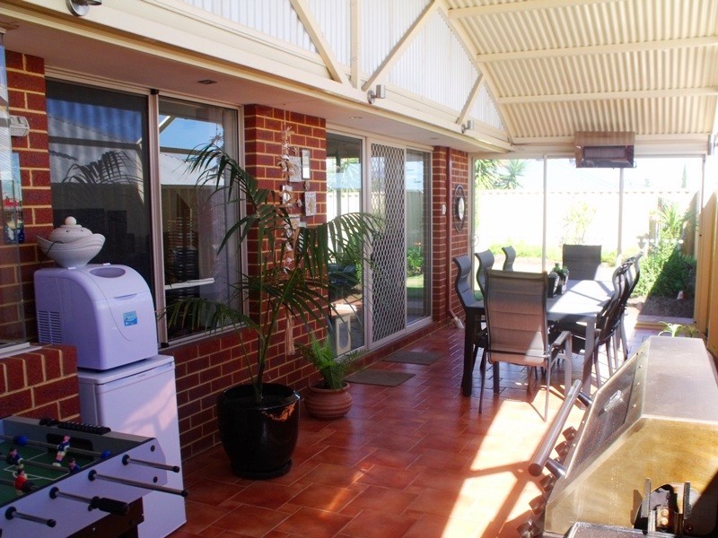 10 Foxton Way, Butler WA 6036