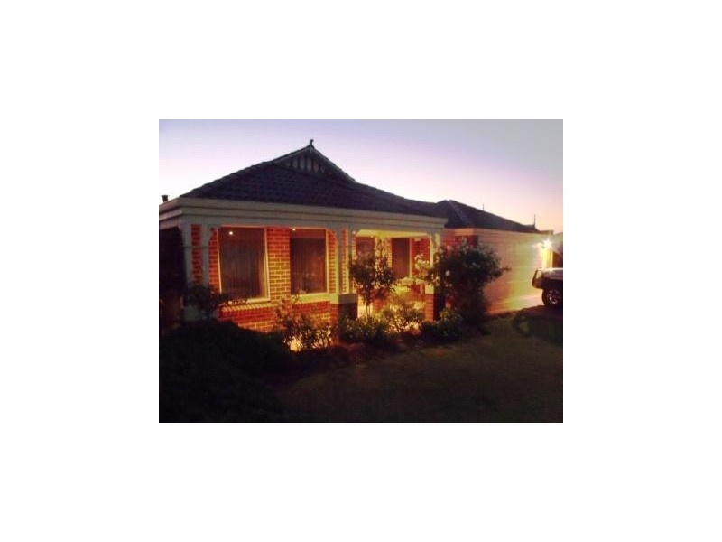 10 Foxton Way, Butler WA 6036