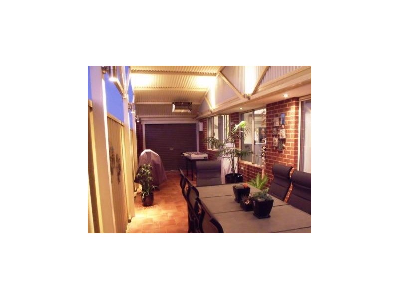 10 Foxton Way, Butler WA 6036