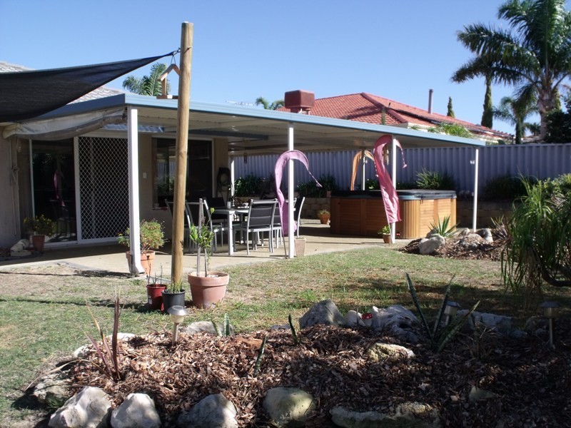 18 Callander Avenue, Kinross WA 6028