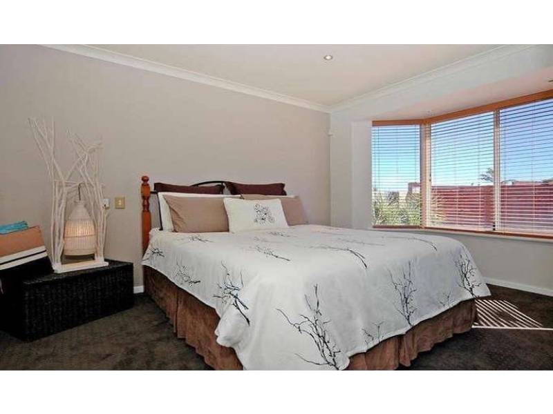 5 Karmoy Place, Mindarie WA 6030