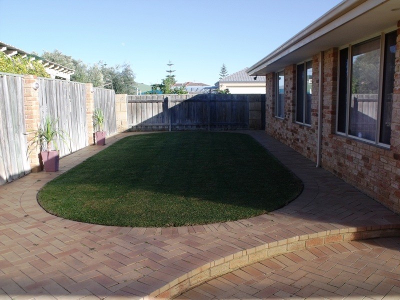 5 Karmoy Place, Mindarie WA 6030