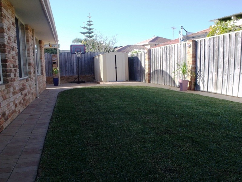 5 Karmoy Place, Mindarie WA 6030