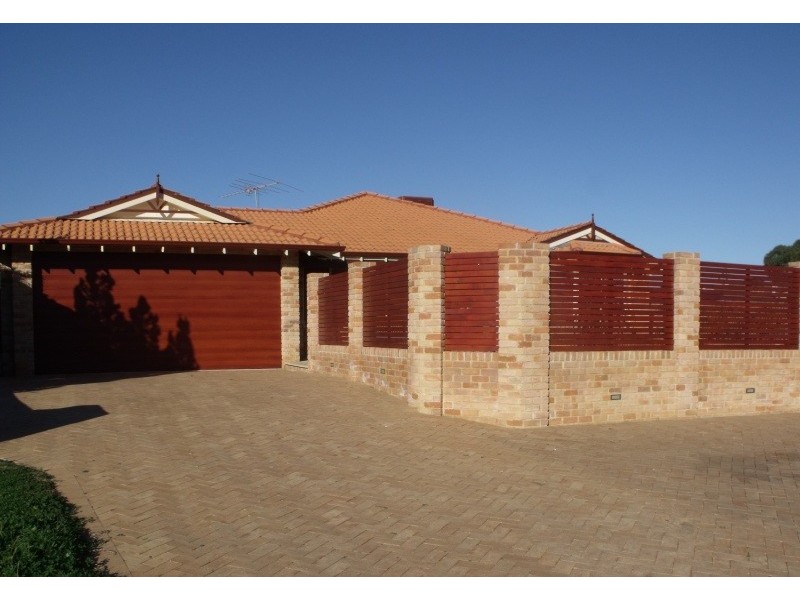 5 Karmoy Place, Mindarie WA 6030