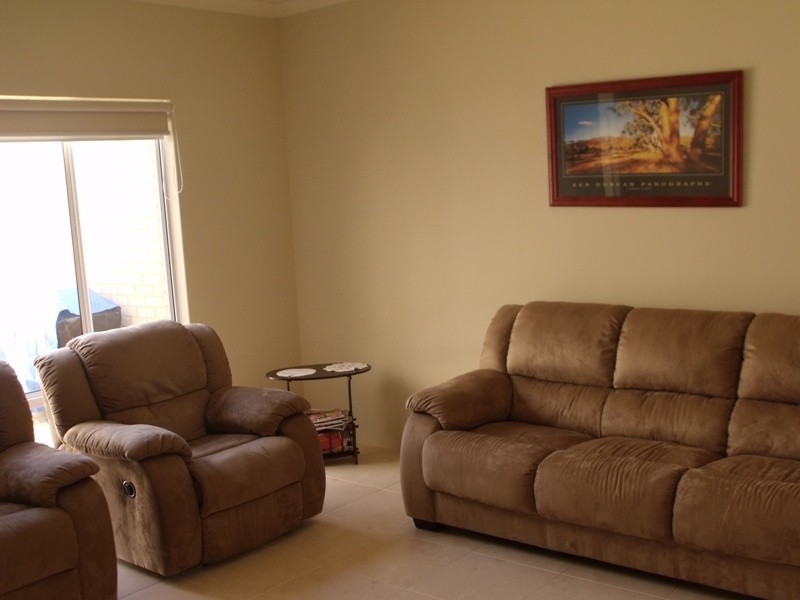 85 Shepperton Drive, Butler WA 6036