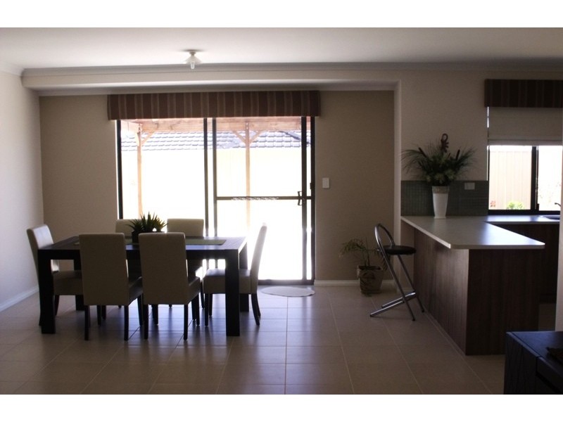 9 Hillsborough Parkway, Ridgewood WA 6030