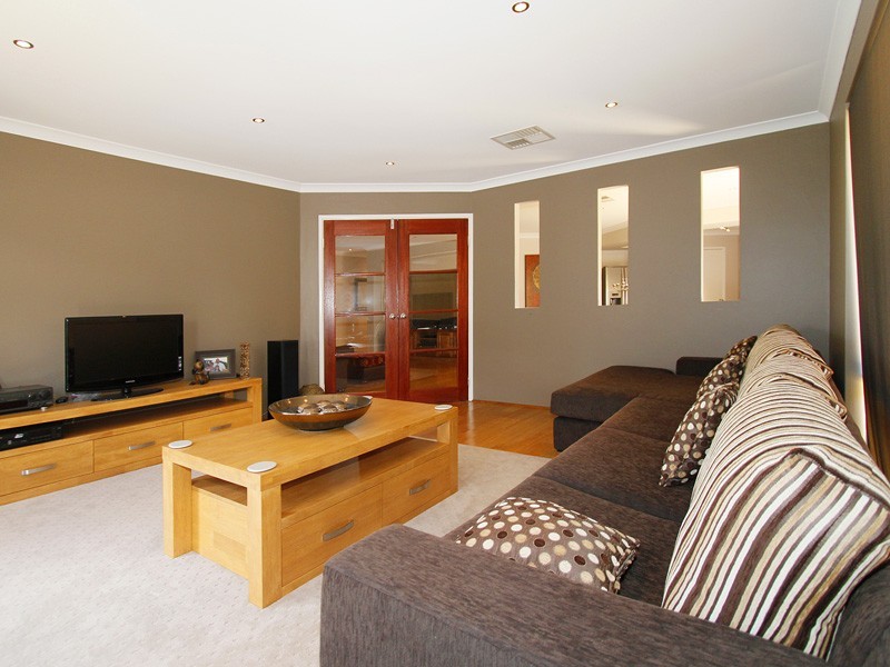 76 Camborne Parkway, Butler WA 6036