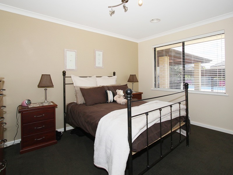 76 Camborne Parkway, Butler WA 6036