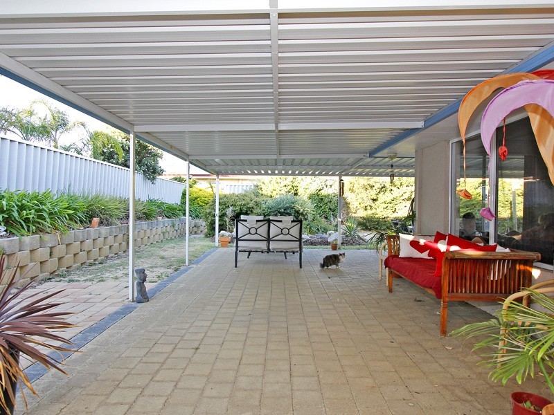 18 Callander Avenue, Kinross WA 6028