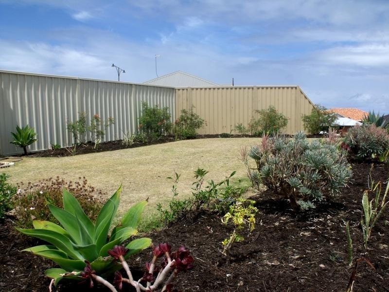 6 Ballymote Gardens, Ridgewood WA 6030