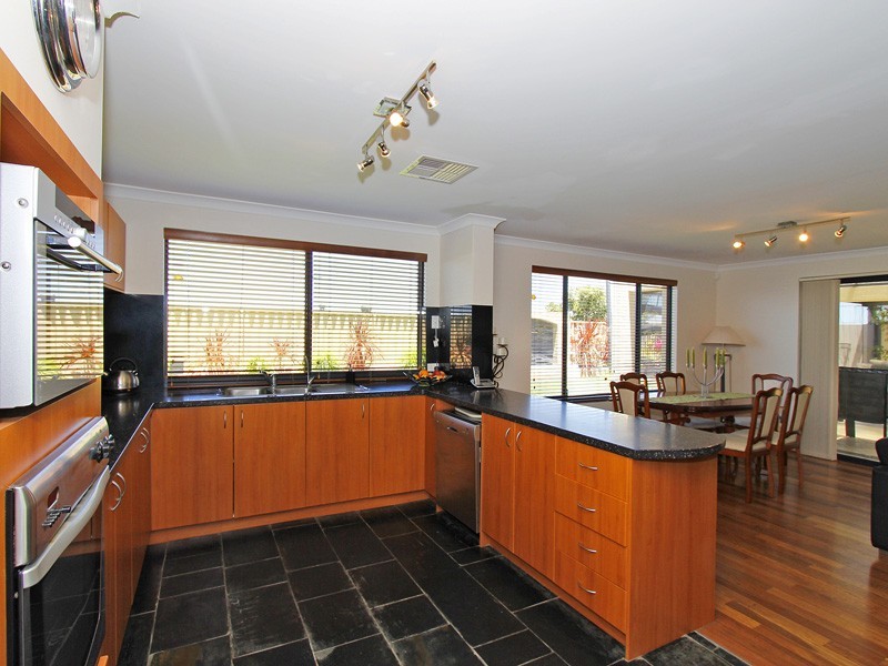 58 Belhaven Terrace, Quinns Rocks WA 6030