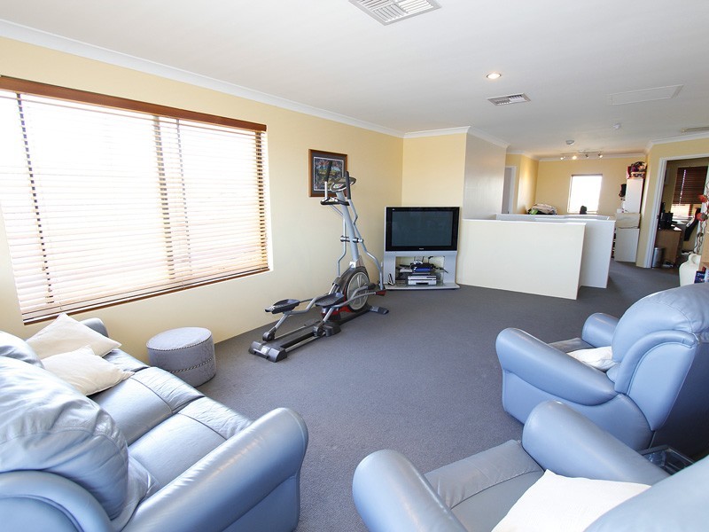 58 Belhaven Terrace, Quinns Rocks WA 6030