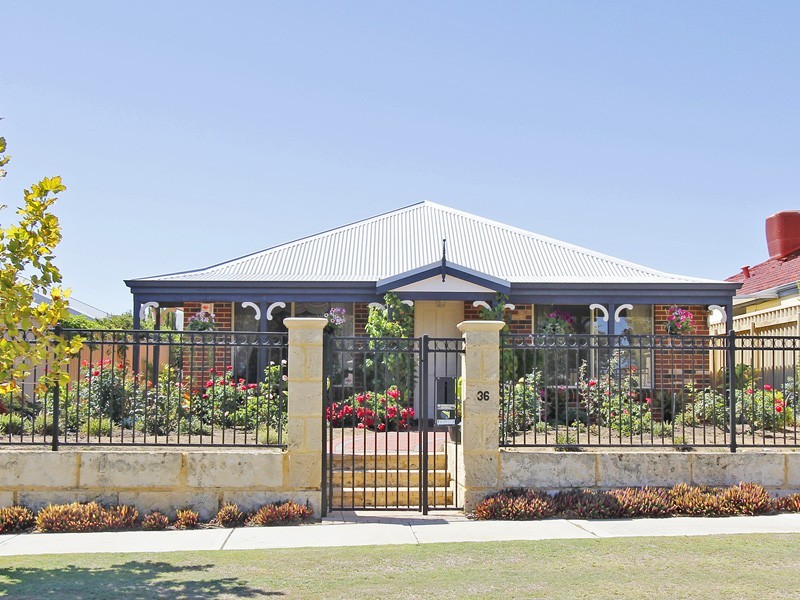 36 Worcester Loop, Butler WA 6036