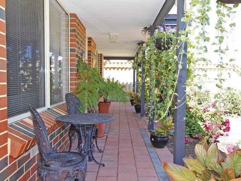 36 Worcester Loop, Butler WA 6036