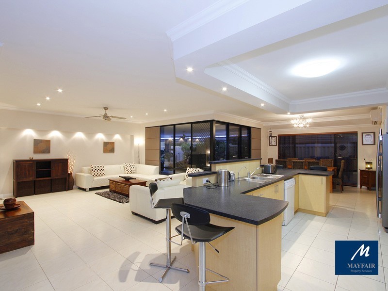 8 Baddesley Street, Butler WA 6036