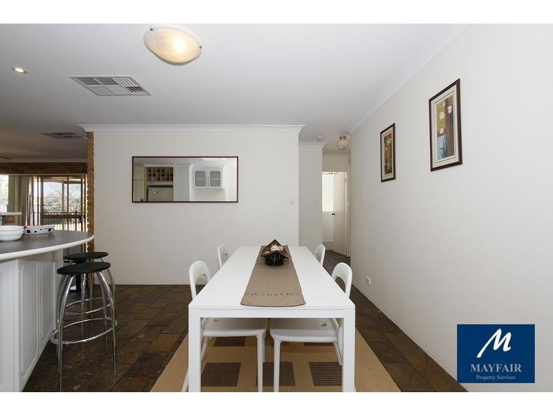 37 Fallbrook Avenue, Woodvale WA 6026