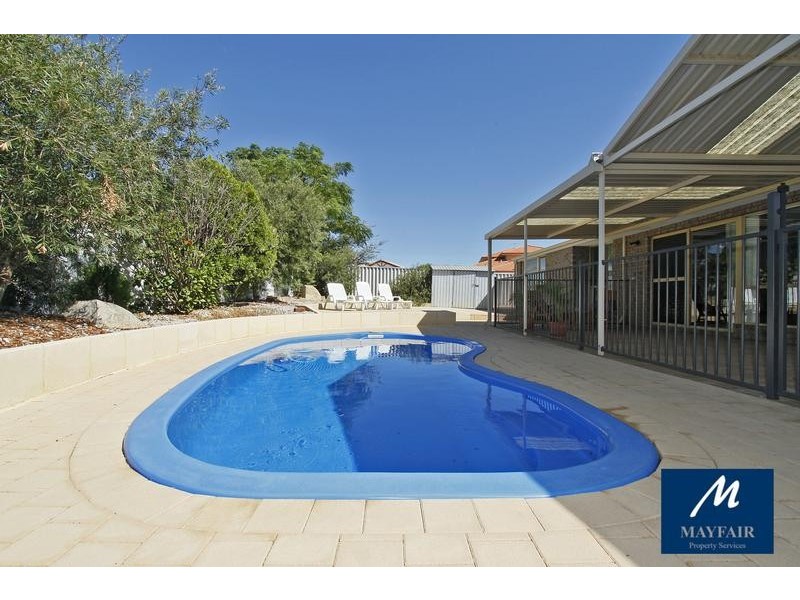 37 Fallbrook Avenue, Woodvale WA 6026