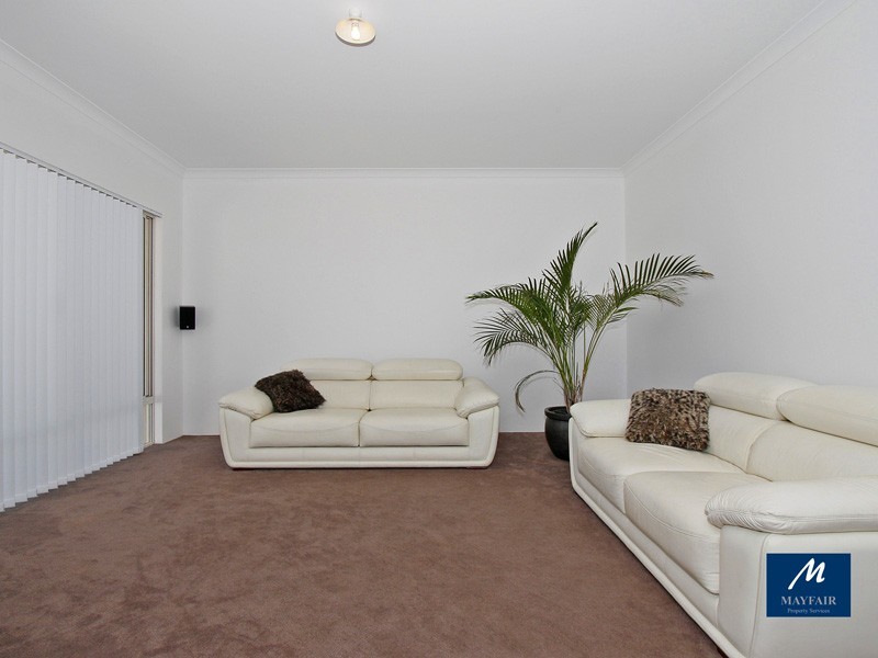 6 Lunar Street, Yanchep WA 6035