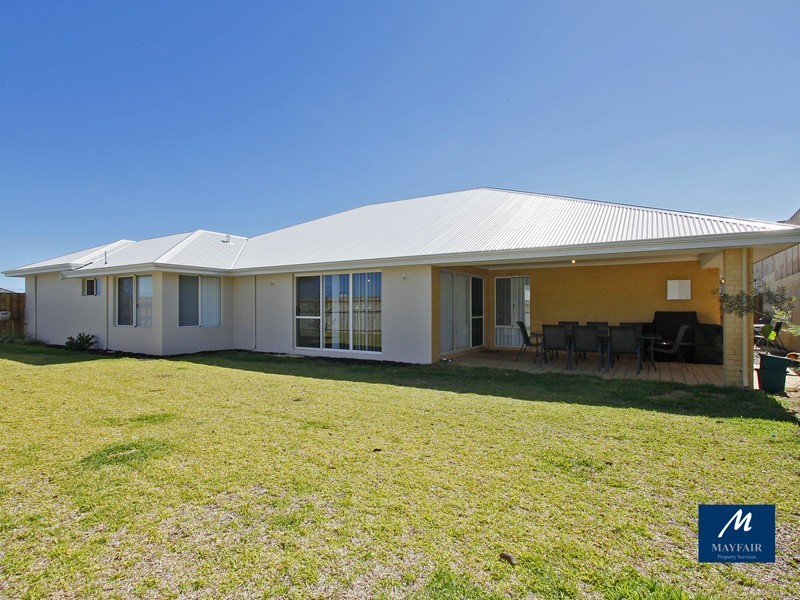 6 Lunar Street, Yanchep WA 6035