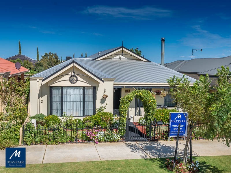 8 Moorlinch Street, Butler WA 6036