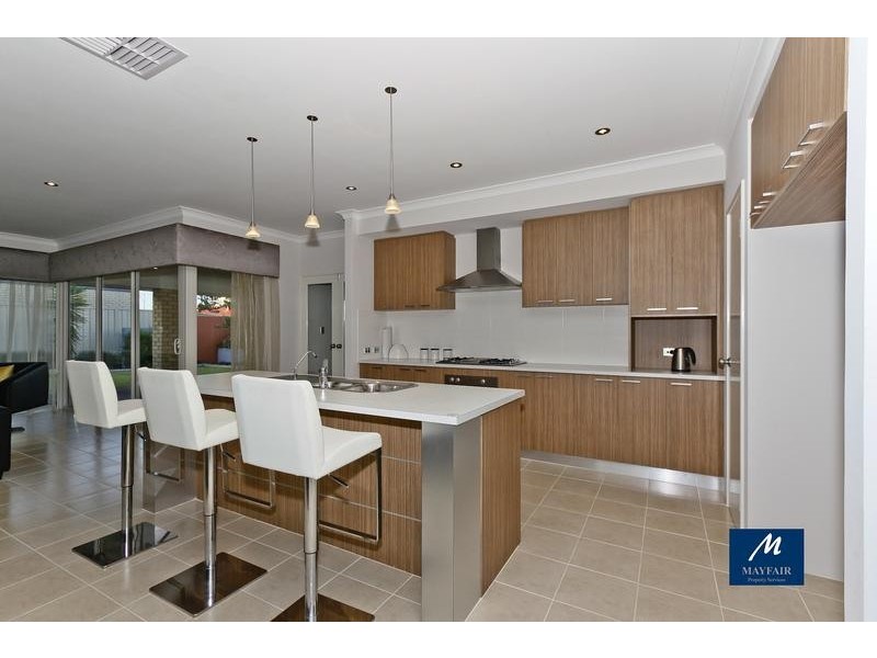 14 Jindalee Boulevard, Jindalee WA 6036