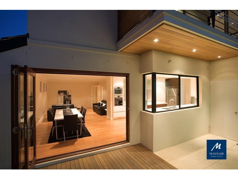 1 Chalmers Court, Mindarie WA 6030