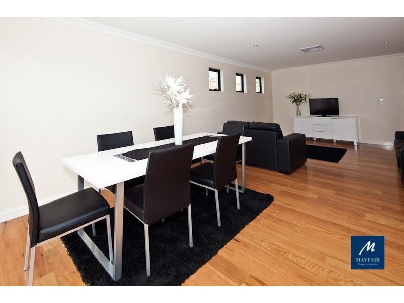 1 Chalmers Court, Mindarie WA 6030