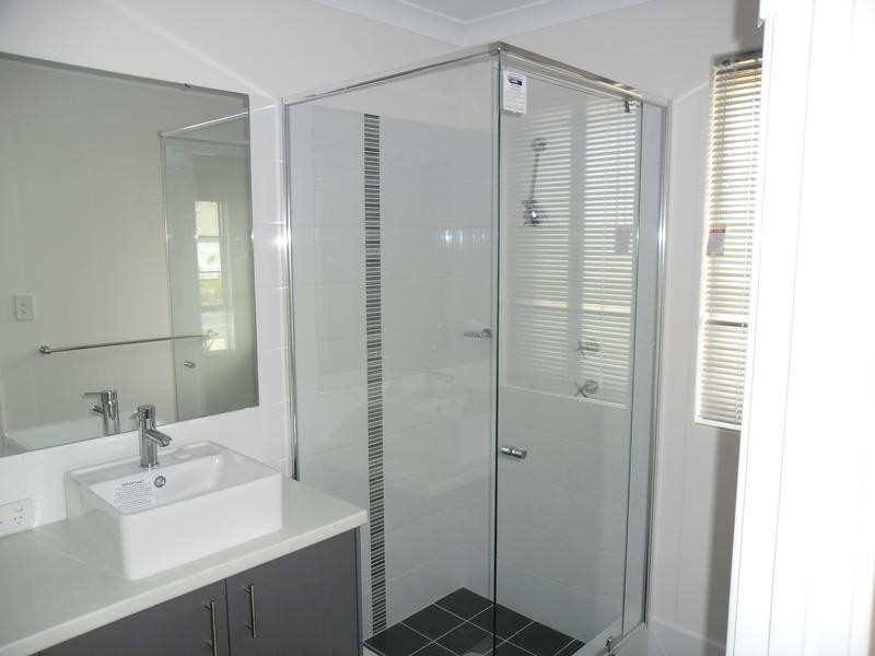 10 Pontoon Way, Alkimos WA 6038