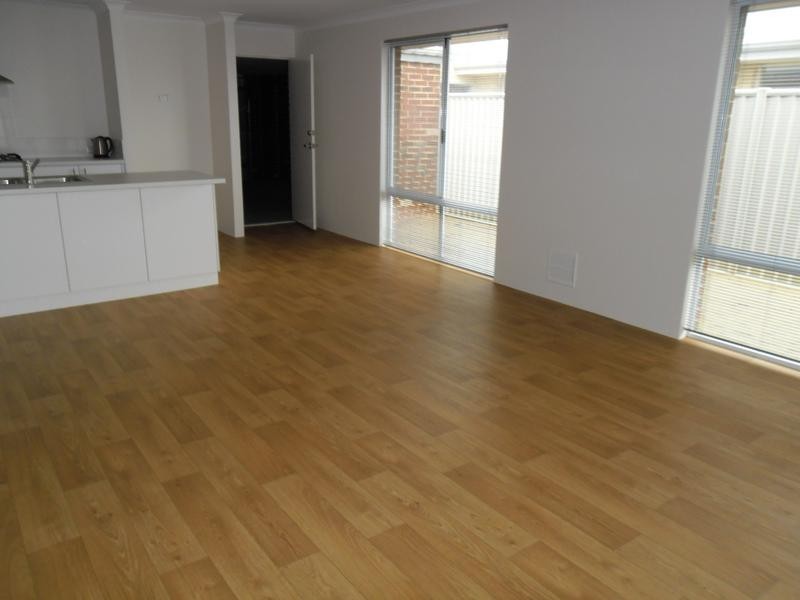 10 Pontoon Way, Alkimos WA 6038