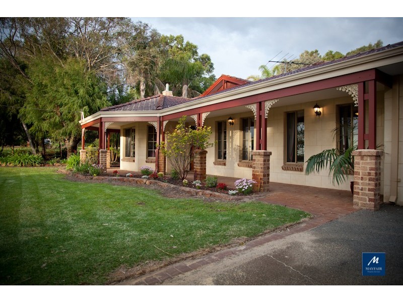 11 Poinciana Place, Wanneroo WA 6065