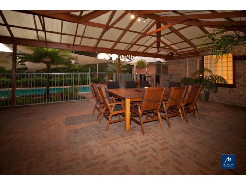 11 Poinciana Place, Wanneroo WA 6065