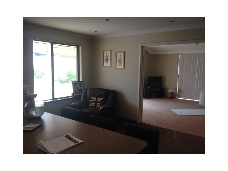 2 Ingham Way, Butler WA 6036
