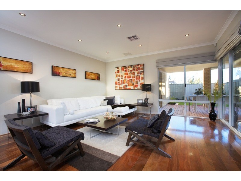 16 Jindalee Boulevard, Jindalee WA 6036